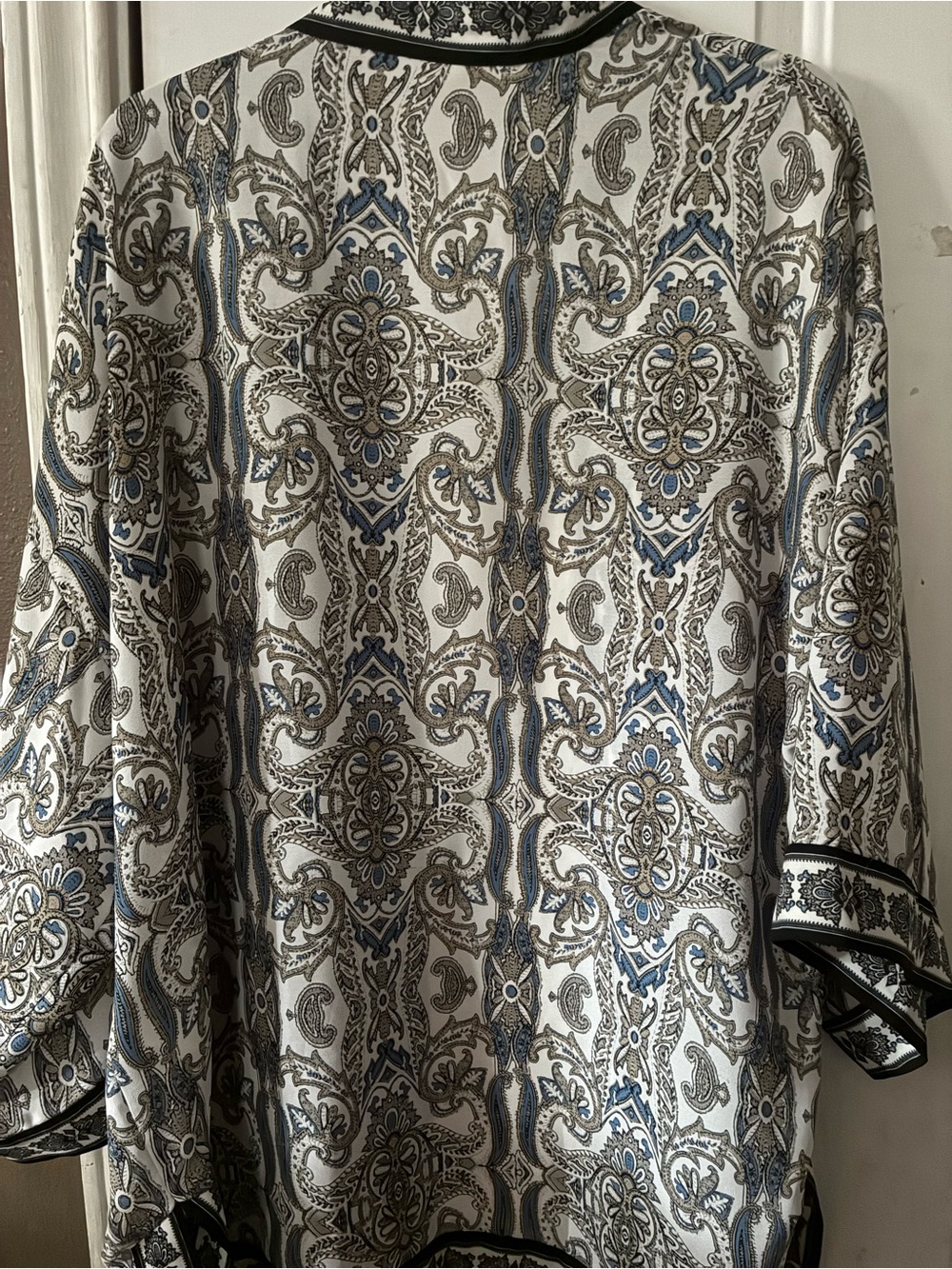 Max Studio Paisley Open-Front Cardigan in White, Black & Blue boho size xl - Picture 3 of 5